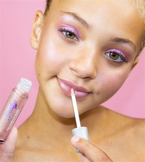 The Psychology of Magic Kids Lipstick: Boosting Confidence in Children
